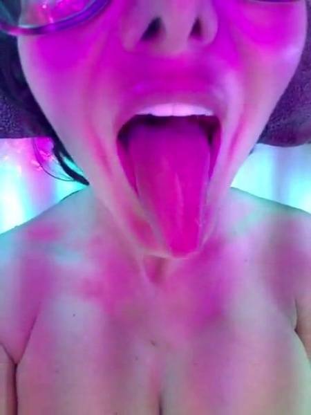 Ava Addams orgasm during tanning onlyfans porn videos on myfans.pics