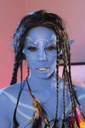 Cosplay beauty Misty Stone takes cock in nothing but blue body paint on myfans.pics