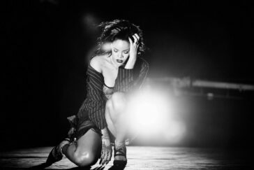 Rihanna Nude Nipple Slip BTS Photoshoot Set Leaked - Barbados on myfans.pics