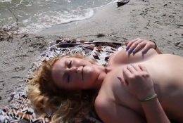 Livstixs Nude Beach Video Leaked on myfans.pics