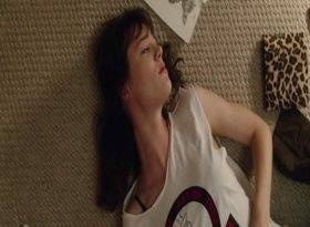 Vanessa Hudgens, Mackenzie Davis 13 Freaks Of Nature (2015) Sex Scene on myfans.pics