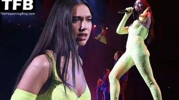 Dua Lipa Shows Off Her Sexy Body on Stage as She Performs During the Future Nostalgia Tour on myfans.pics
