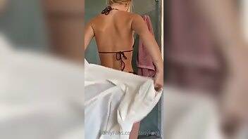 Daisy Keech Nude Strips Down  Porn XXX Videos  on myfans.pics