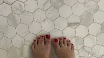 Malu Trevejo Feet Onlyfans Set Leaked on myfans.pics