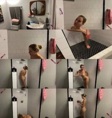 Blake Blossom - dildo masturbation in shower on myfans.pics
