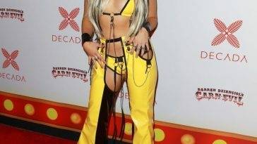 Lexi Jayde Flaunts Her Sexy Tits at the CARN*EVIL Halloween Party on myfans.pics