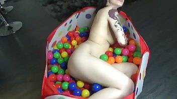 Noelle Easton Noelle Loves Balls ManyVids Free Porn Videos on myfans.pics