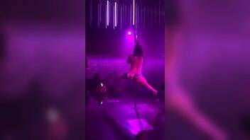 Kendra Lust dance stripstease on myfans.pics