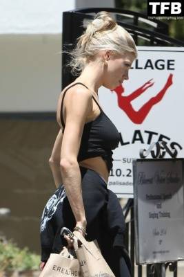 Charlotte McKinney Appears Skinnier During Grocery Run in Pacific Palisades - Charlotte on myfans.pics