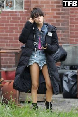 Leggy Jenna Ortega is Spotted in Short Shorts on the Set of 1CFinest Kind 1D on myfans.pics