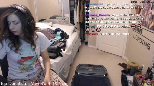 Pokimane ? Shows off her thong on stream ? Twitch Streamer on myfans.pics