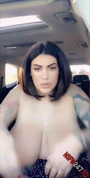 Ana Lorde masturbation in car snapchat premium 2019/12/10 on myfans.pics