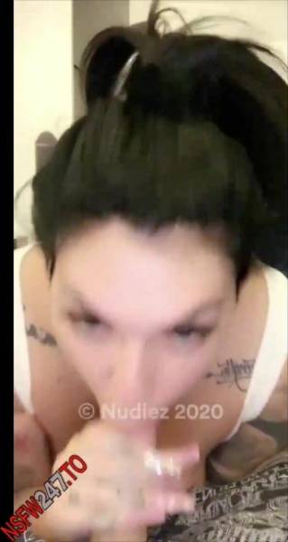 Ana Lorde Sucking nipples snapchat premium 2020/03/16 on myfans.pics