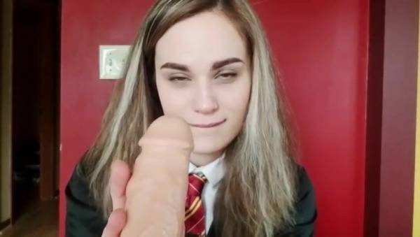 Hermione Nude First Handjob Cosplay Porn Video on myfans.pics
