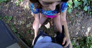 Close up blowjob from a superb teen Sasha Summers outdoors on myfans.pics