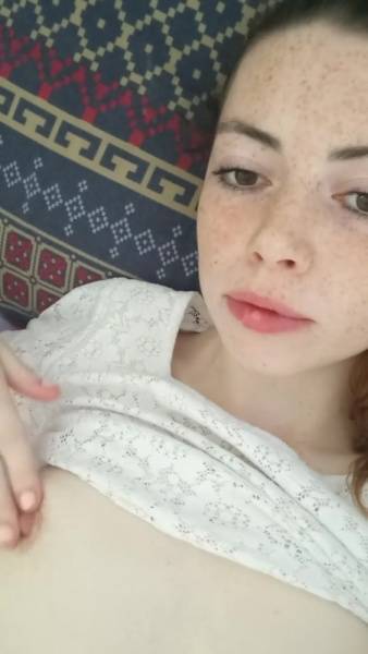 Little lee adorable innocent teen w/ freckles playing tits & mouth gagging petite XXX porn videos - Britain on myfans.pics