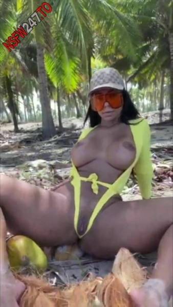 Valentina Ferraz outdoor naked onlyfans porn videos on myfans.pics