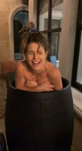 Amanda Cerny Nude Bath Dunking Video  on myfans.pics