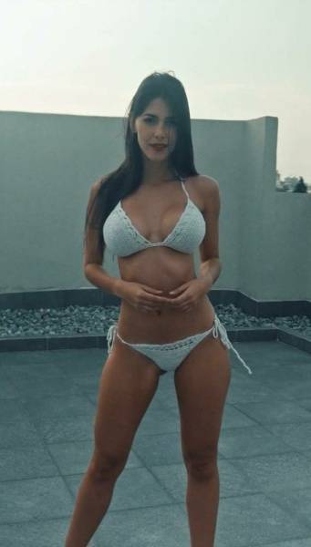 Ari Dugarte Sexy Knit Bikini Modeling Patreon Video  - Venezuela on myfans.pics
