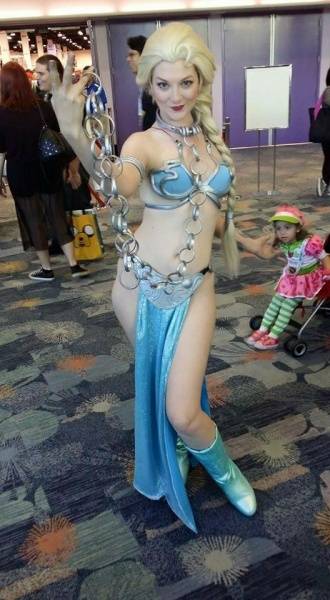 Elsa/Slave-Leia cosplay crossover on myfans.pics