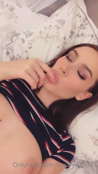Luxury Girl Nude Masturbation Selfie OnlyFans Video Leaked - Russia on myfans.pics
